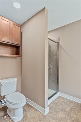 Building Photo - 304 Avondale Ln