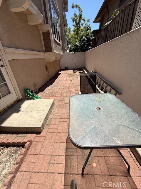 Building Photo - 721 Arcadia Ave