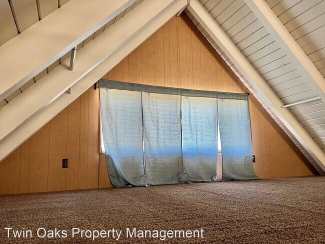 Building Photo - 2 br, 1 bath House - 6601 Lowry Lane