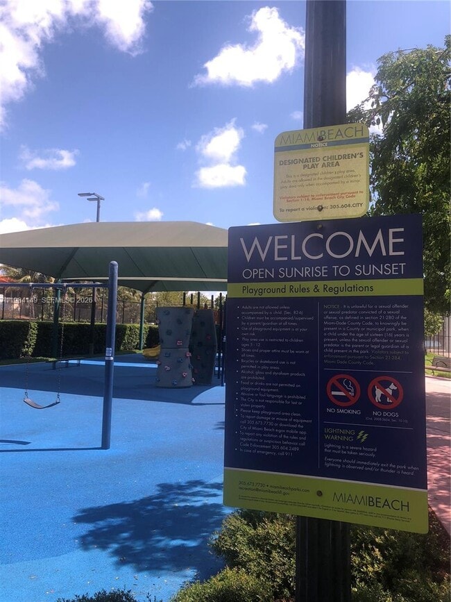 Building Photo - 265 Palm Ave