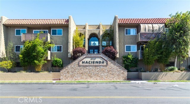 Building Photo - 4727 W 147th St