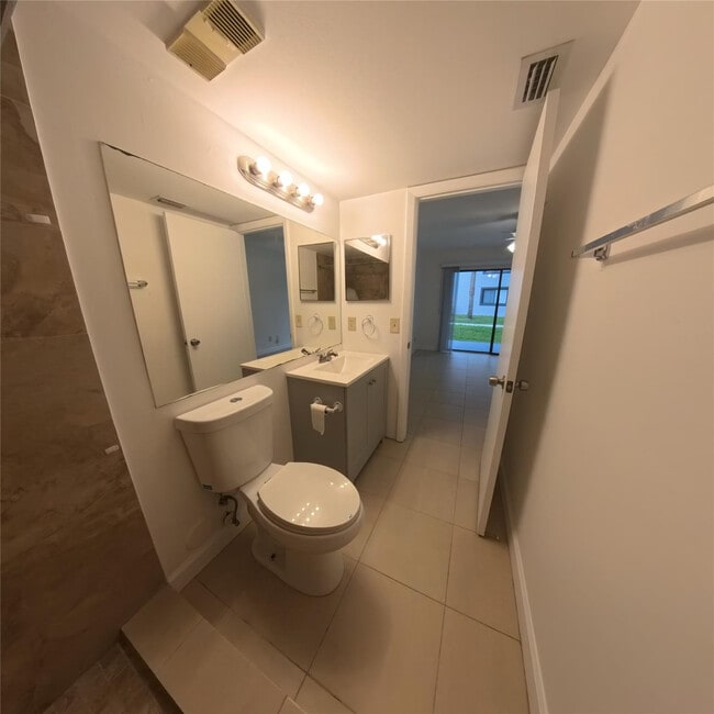 Building Photo - 9166 W Atlantic Blvd