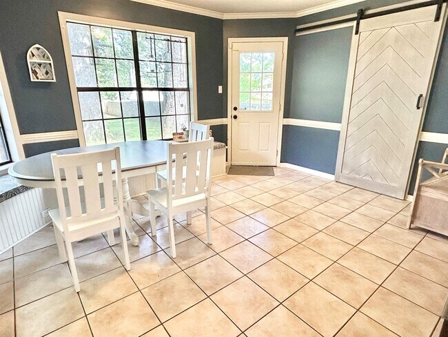 Building Photo - 3738 Brook Trail Ln
