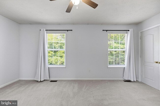 Building Photo - 1518 Deep Gorge Ct
