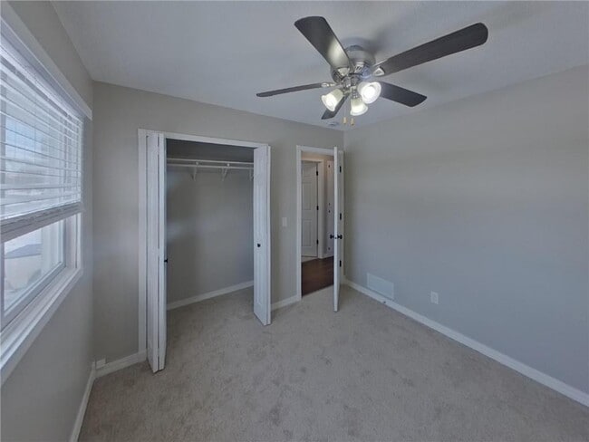 Building Photo - 1442 Laurel Ave