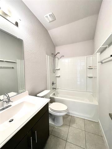 Building Photo - 1097 Kingbird Ln