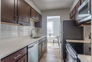 Interior Photo - Waldorf Towers Apartments