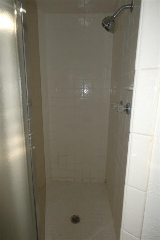 Building Photo - 2905 NE Tortoise Dr