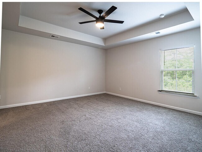 Building Photo - 1830 Lacebark Dr