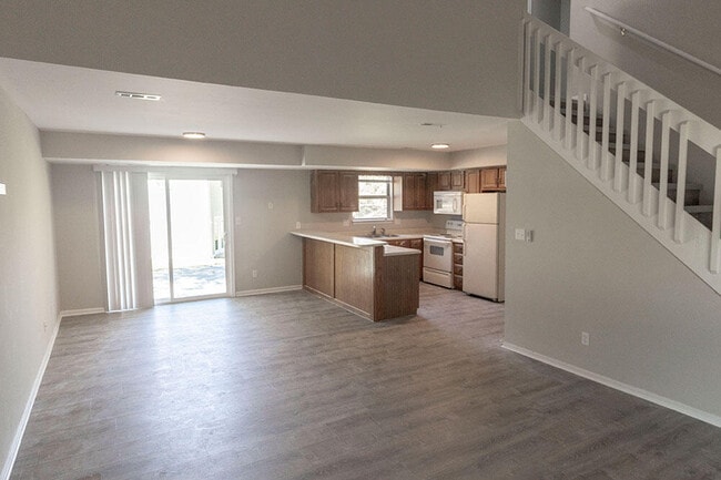 Building Photo - 3603 Hermitage Rd
