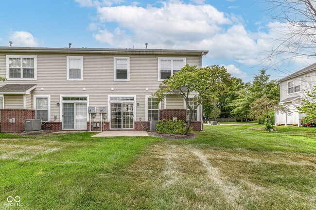 Building Photo - 4012 Weston Pointe Dr