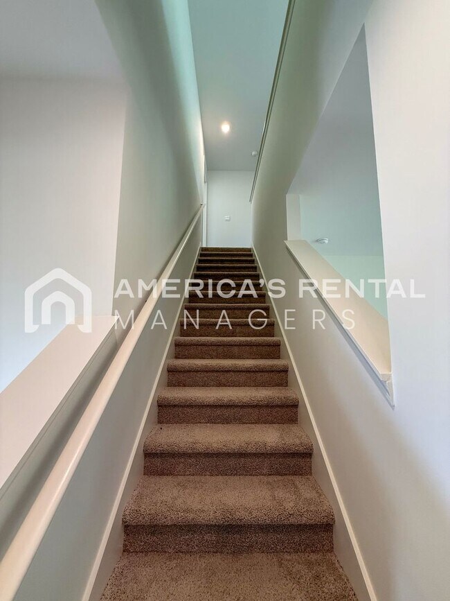 Building Photo - New Construction Home for Rent in Kimberly...