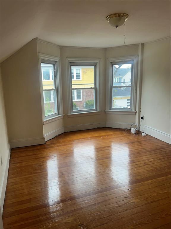 Building Photo - 179 Ivy St