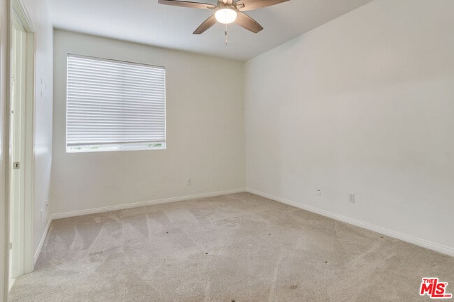 Building Photo - 17426 Half Moon Ct