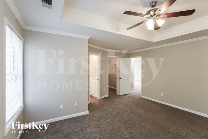 Building Photo - 229 Springbrook Ct