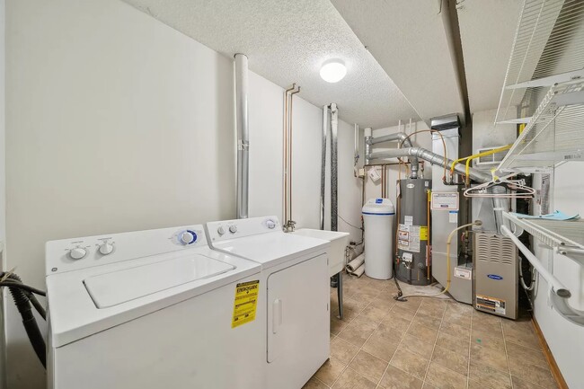 Laundry Room - 7348 Timber Crest Dr S