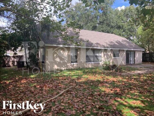 Building Photo - 8142 Bright Meadow Dr