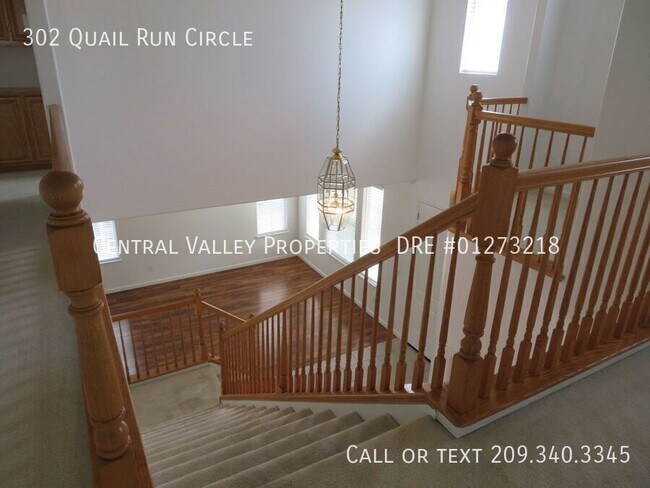 Building Photo - 302 Quail Run Cir