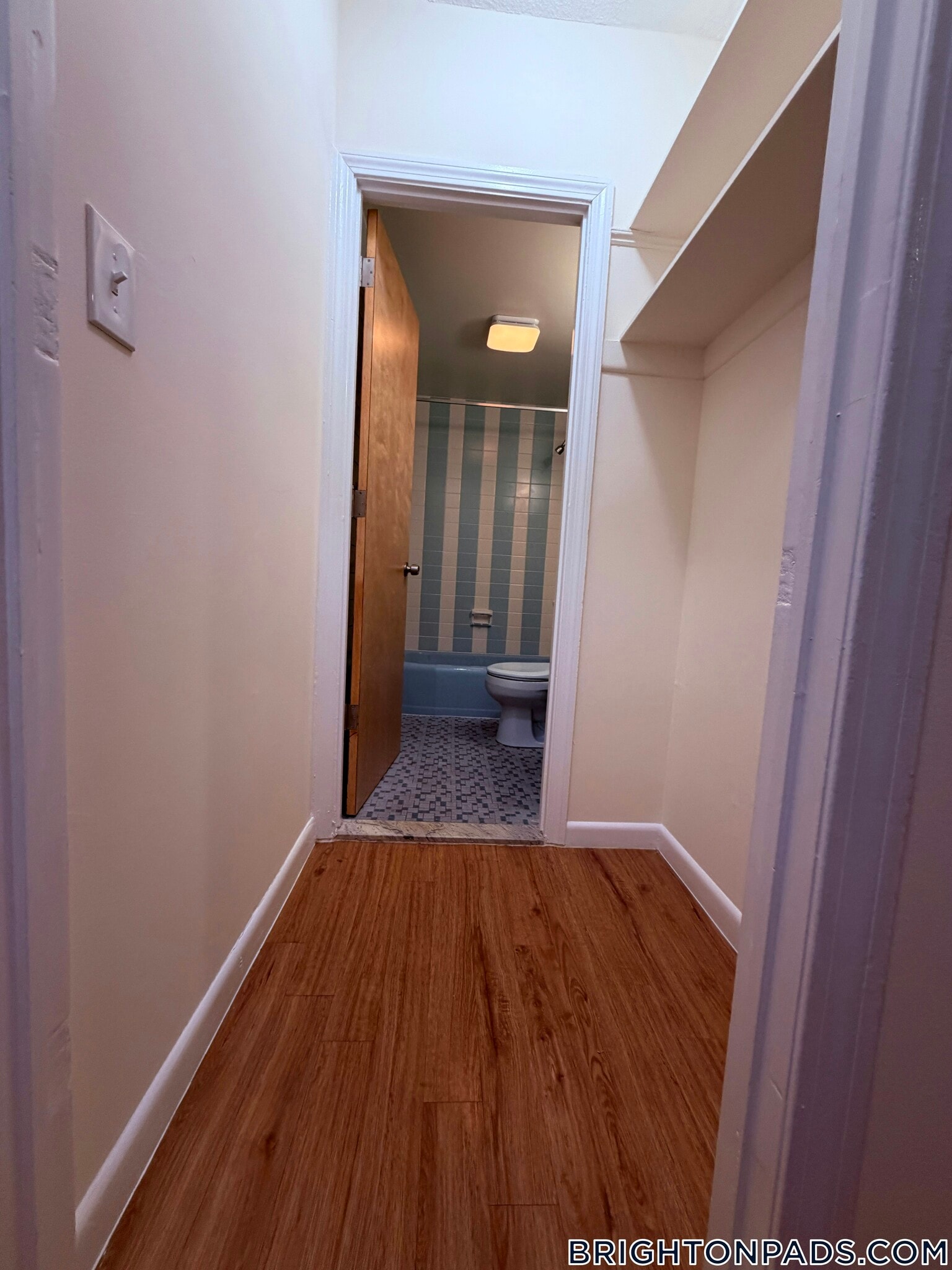 Building Photo - 2018 Commonwealth Ave