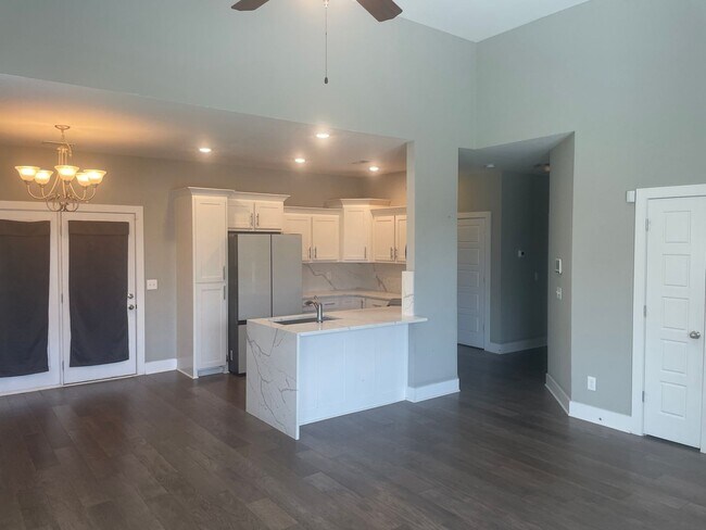 Building Photo - Newer Rental Home in Smyrna