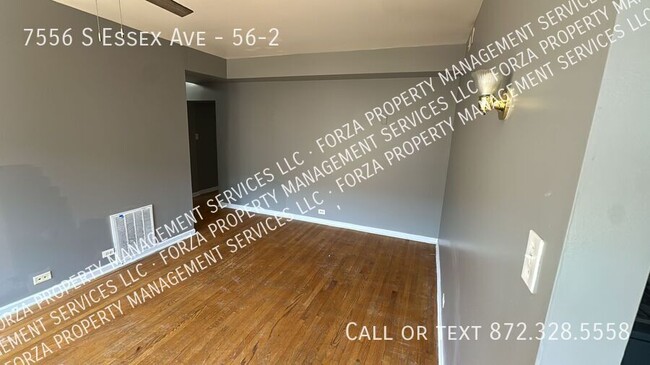 Building Photo - 7556 S Essex Ave