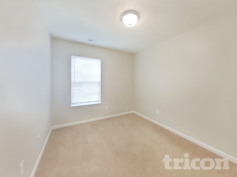 Building Photo - 2530 Calabash Dr