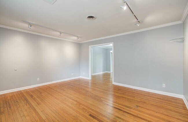 Building Photo - 3626 Songwood St