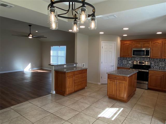 Building Photo - 4002 Goliad Dr