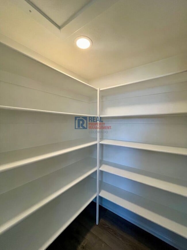 Building Photo - 4177 S Mobile Cir