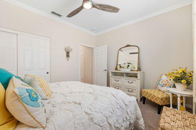 Building Photo - 39295 Camino Manena