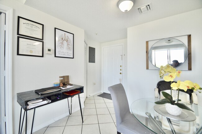 Building Photo - 3500 Coral Way