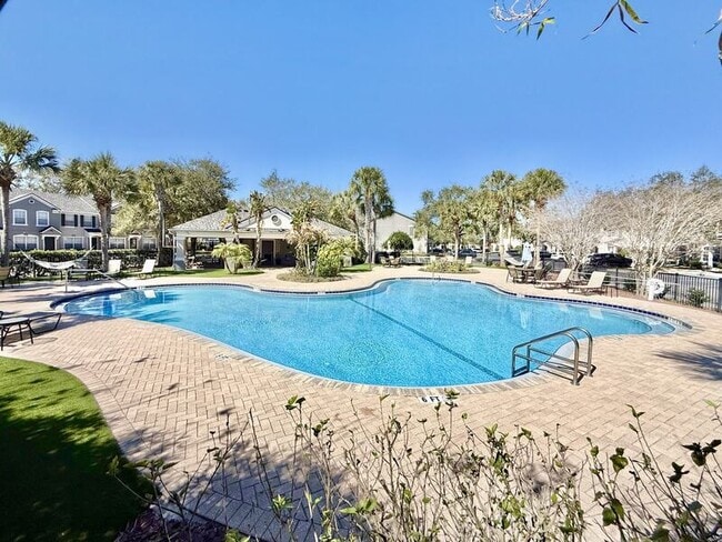 Building Photo - 10130 Westpark Preserve Blvd