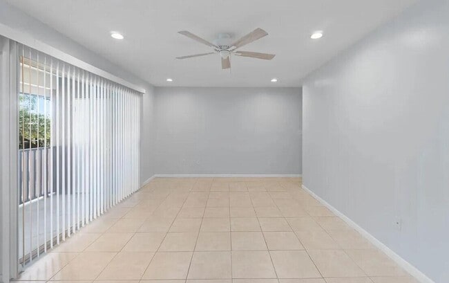 Building Photo - 408 Marshall Ct