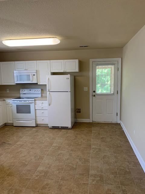 Building Photo - 1212A Masters Ln
