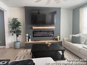 Building Photo - 9402 Hinterlands Dr