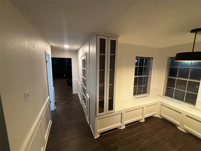 Building Photo - 5910 Bent Tree Ct