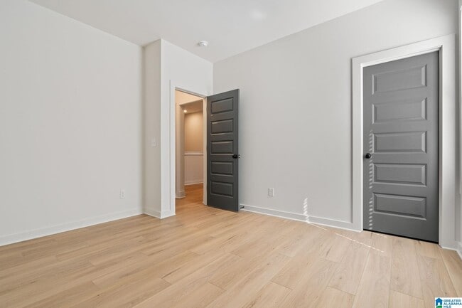 Building Photo - 1801 Rivo Ln