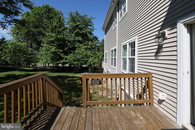 Building Photo - 6 Ocean Breeze Ct