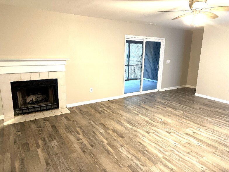 Building Photo - 178 Beaver Pond Loop