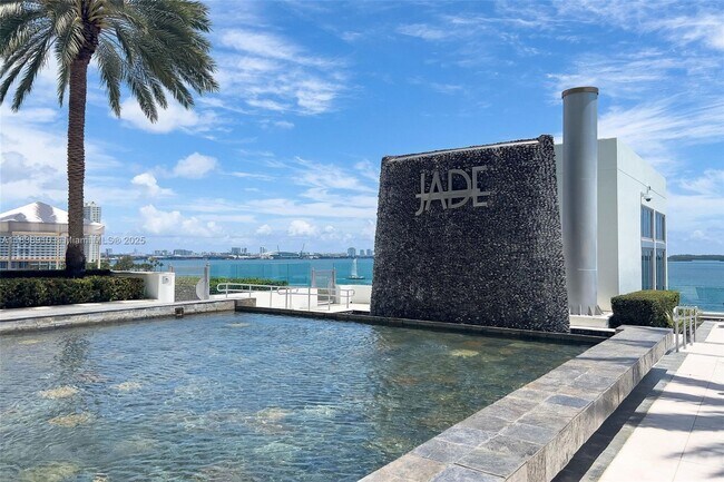 Building Photo - 1331 Brickell Bay Dr