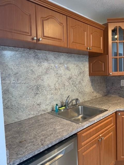 Building Photo - 9432 SW 140th Ct