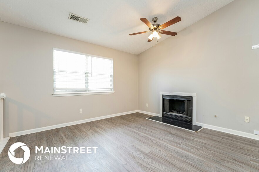 Building Photo - 5591 Sapphire Spring
