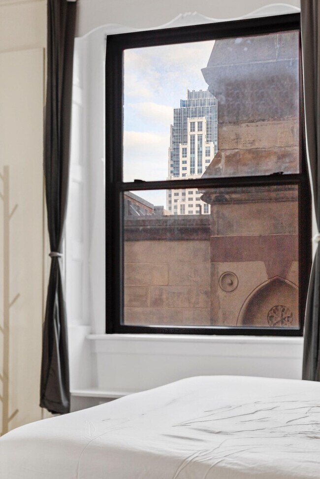 Building Photo - 60-62 Boylston Street-SI ID1240414P