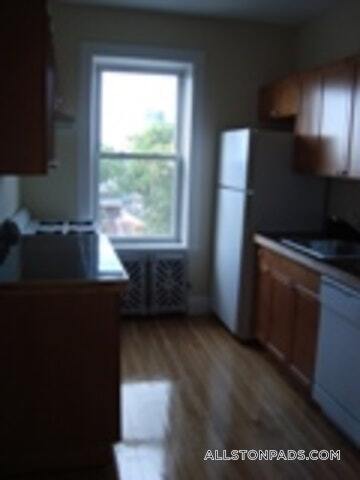 Building Photo - 4 Farrington Ave