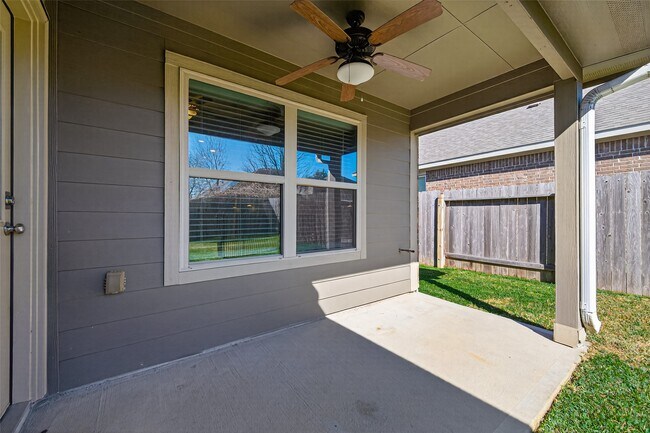 Building Photo - 2248 Ivy Wall Dr