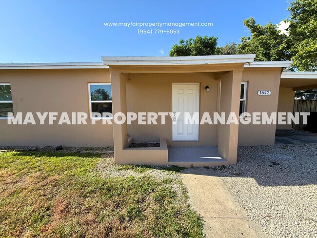 Building Photo - 1642 NW 13th Ct