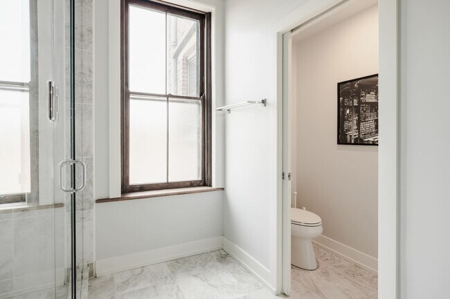 Building Photo - 1201 Jackson St