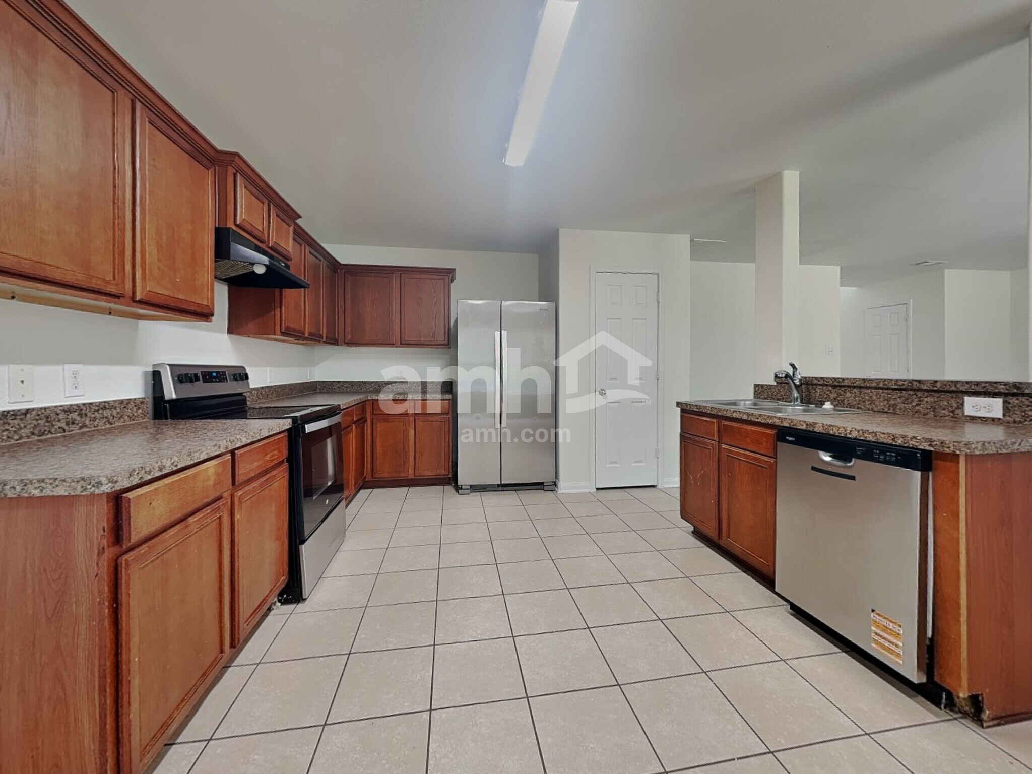 Building Photo - 317 Misty Mountain Dr