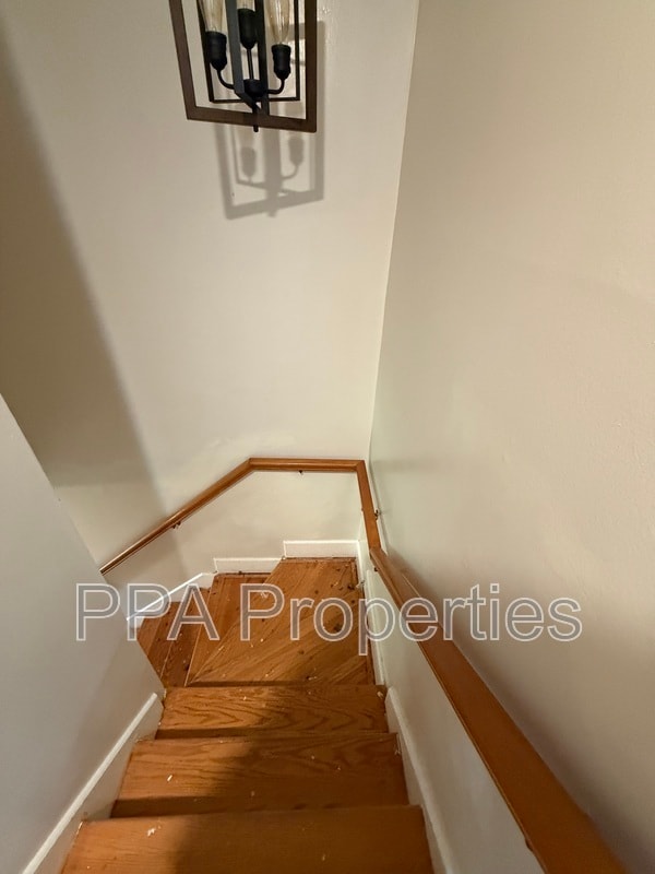 Building Photo - 2115 Churchill Dr