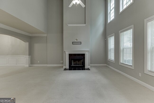 Building Photo - 5252 Catrina Way
